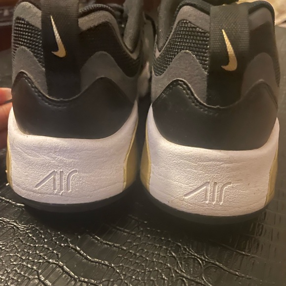 Nike Air Max - Picture 4 of 7